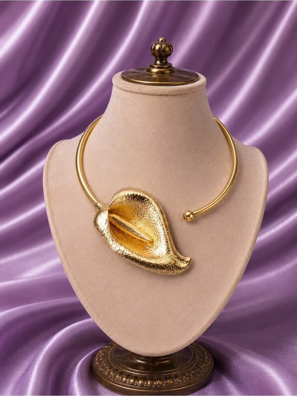 Horseshoe Lotus Gold Bangle Flower Necklace